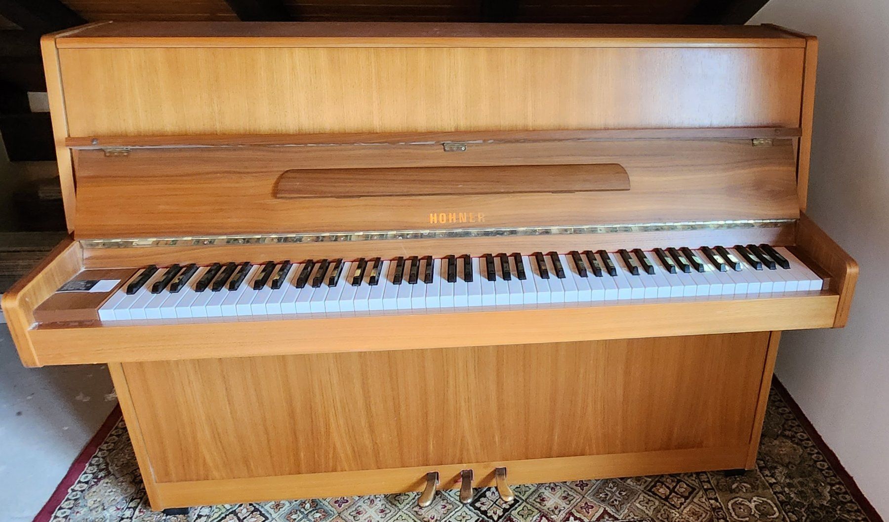 Musikinstrumente: Klavier – Gebraucht aus Amden von Marylandsunny