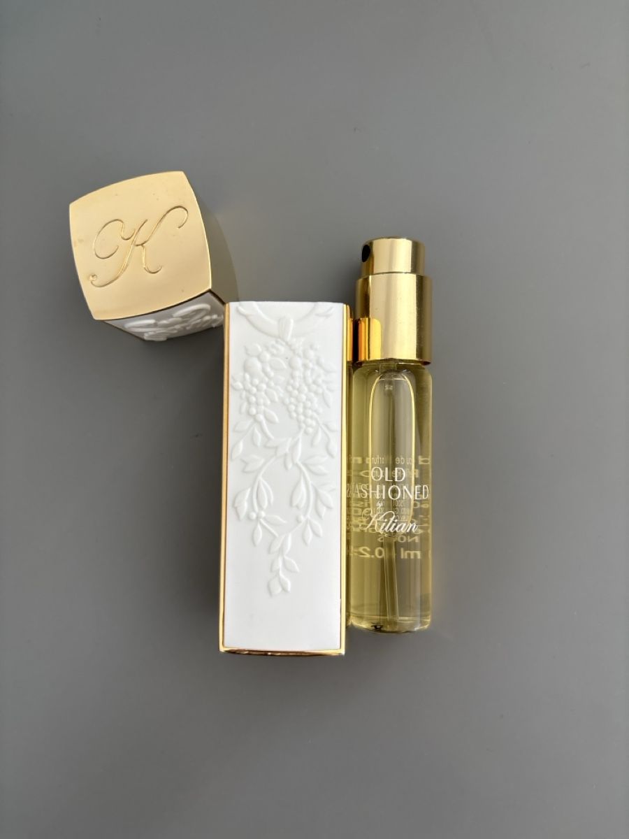 Kilian Profumi & Eau de Toilette: Kilian "Old Fashioned" 7.5ml mit travel case – Usato da Uitikon Waldegg venduto da Tatawlk 2