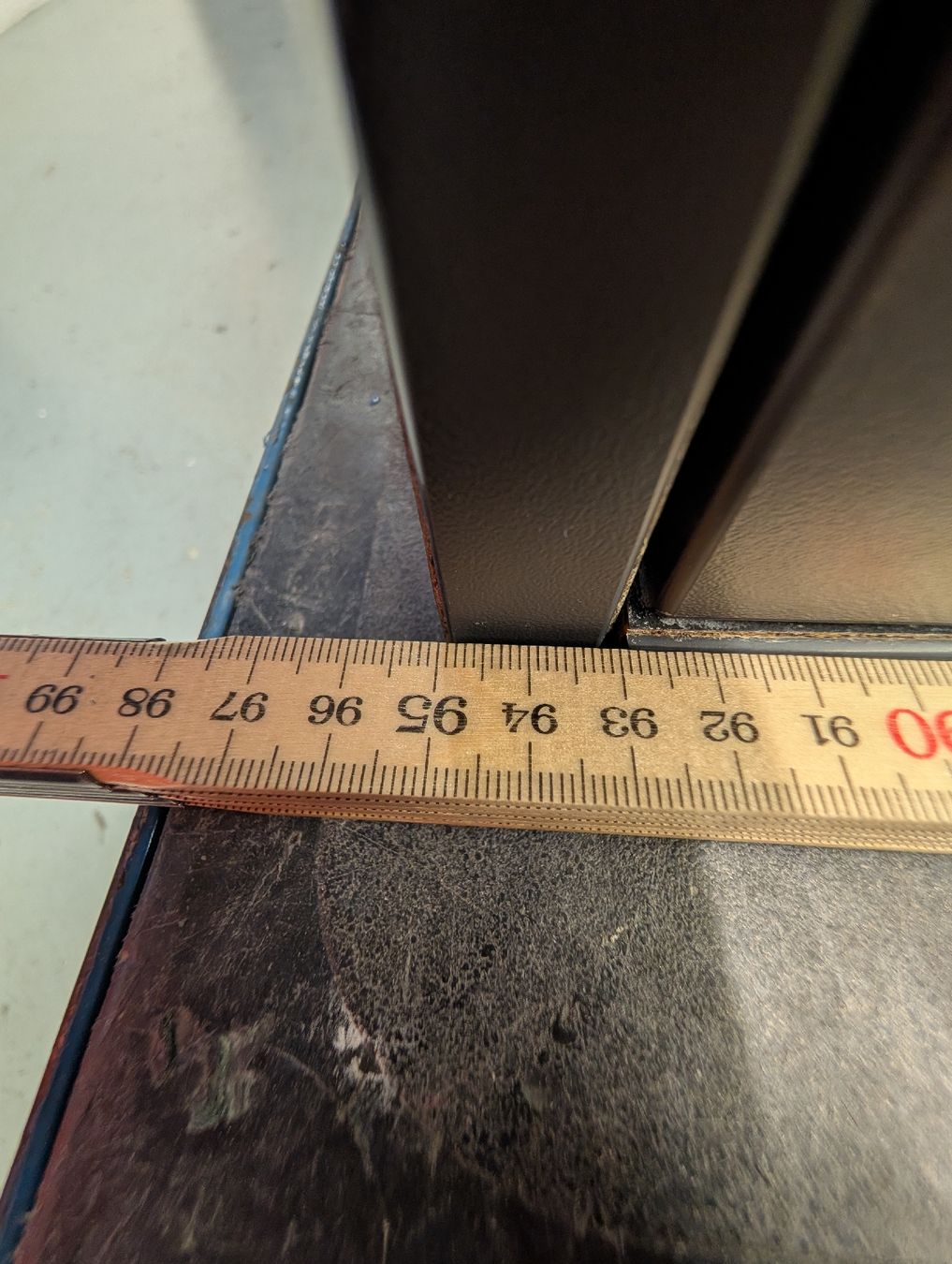 Humidor per sigari: Grosser, stabiler Humidor abschliessbar – Usato da Derendingen venduto da AssaAbloy 7