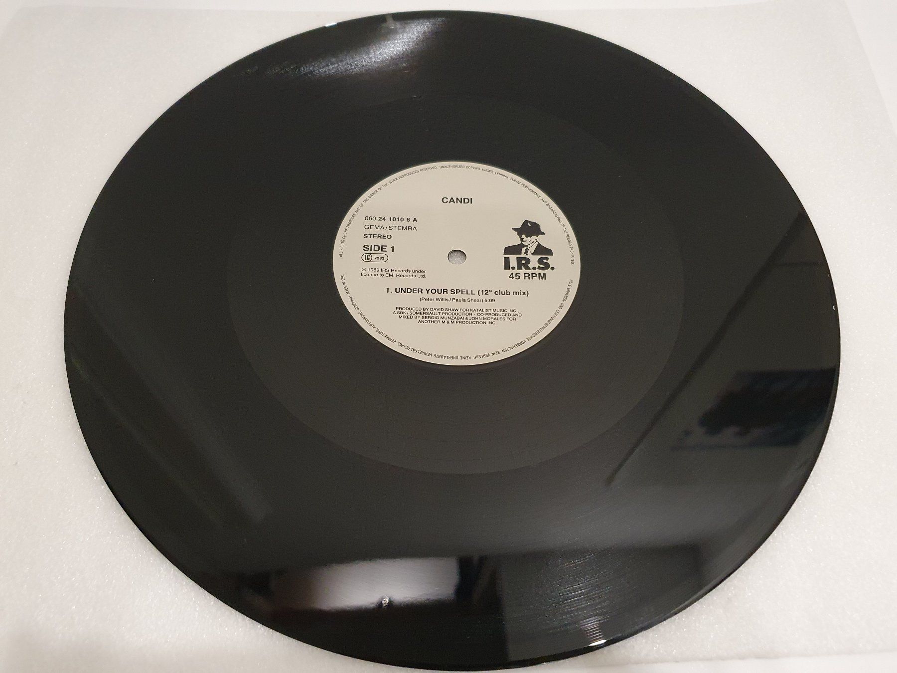 Vinyles: Candi – Under Your Spell (Maxi, Synth-pop) – D'occasion à Uster par Vinyl-Leidenschaft 2