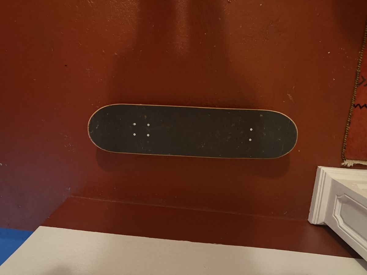 Skateboards: Skateboard schwarz – Gebraucht aus Gümligen von Alice777 1