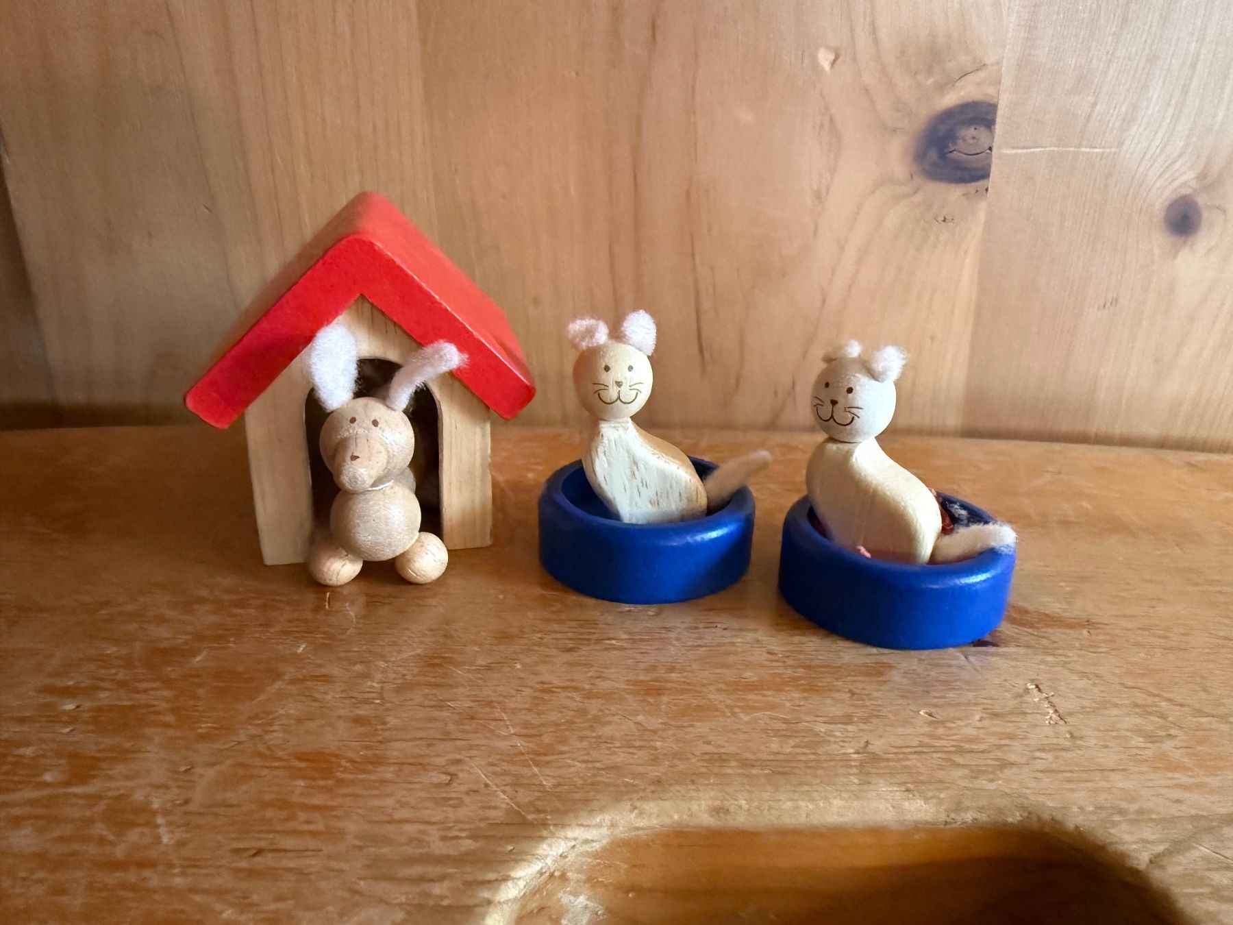 Case e mobili per bambole: Puppenhaus Möbel - Haustier – Usato da Forch venduto da amabokke101 1