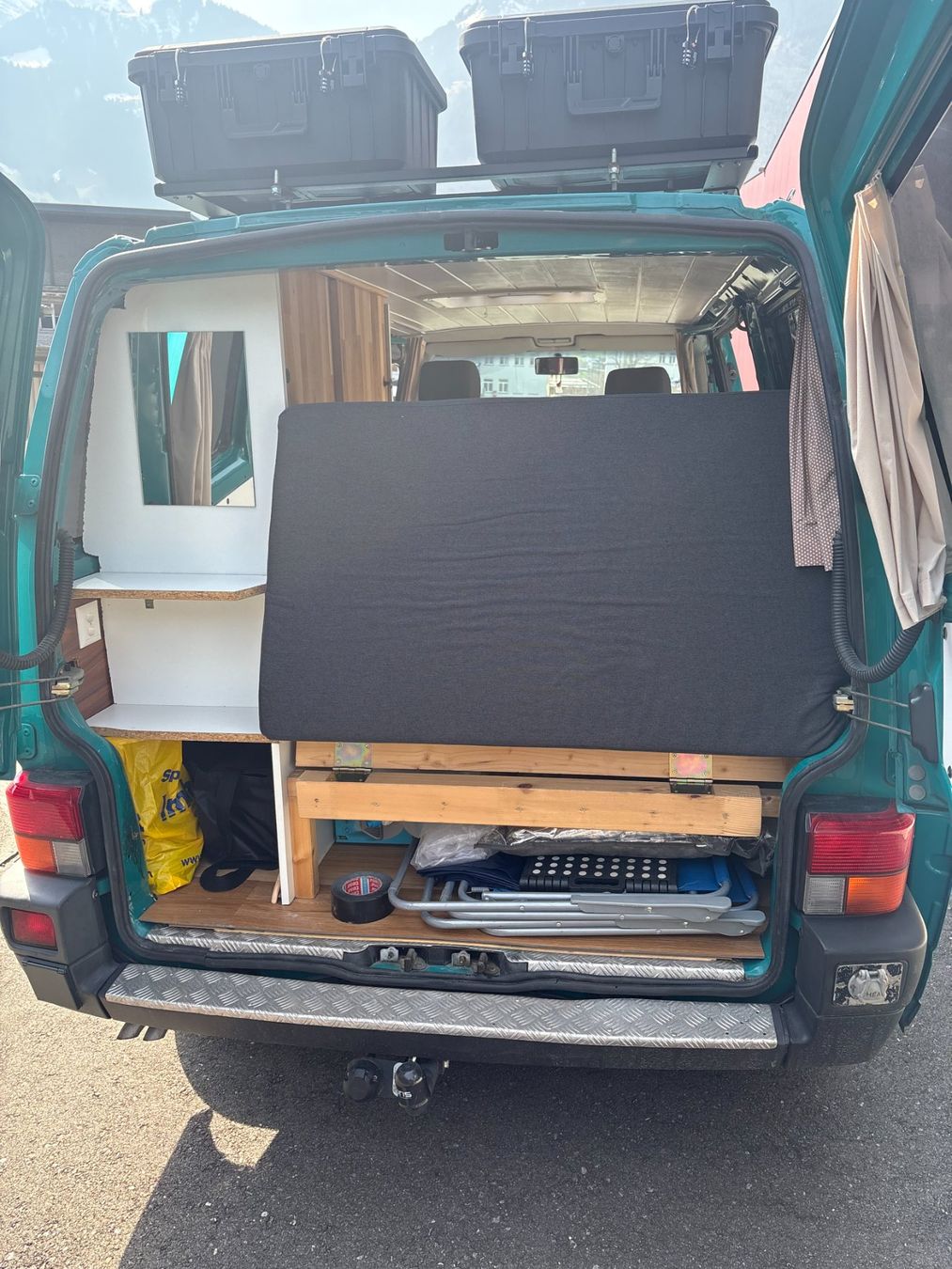 VW Veicoli da campeggio: VW T4 Campingausbau – Usato da Schattdorf venduto da Sven.P. 8