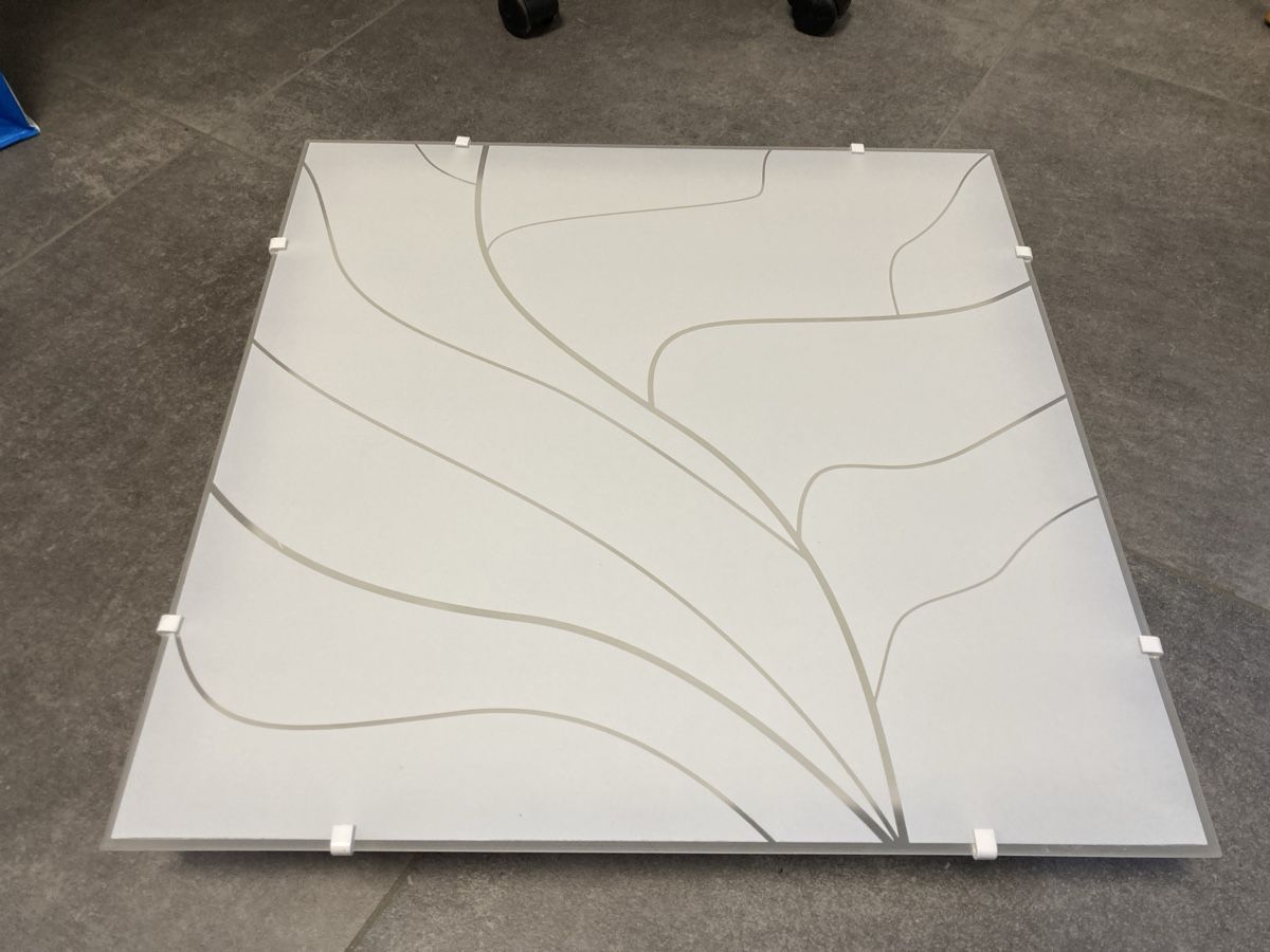 Lampadari & plafoniere: Plafonnier design verre dépoli élégant – Usato da Réchy venduto da Pittdesign