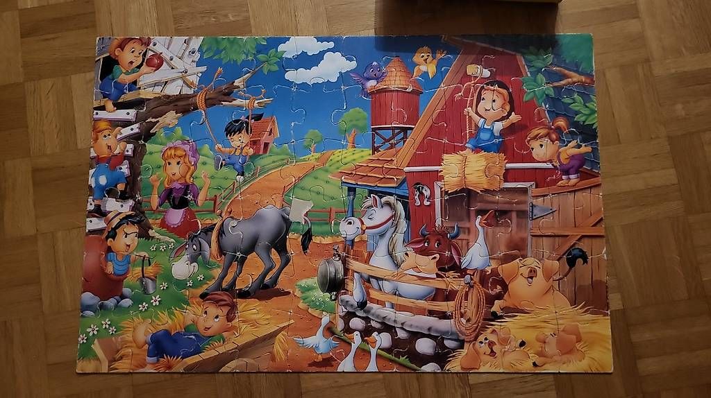 Puzzle: Floor Puzzle Pappkarton – Usato da Rorschacherberg venduto da Maku007