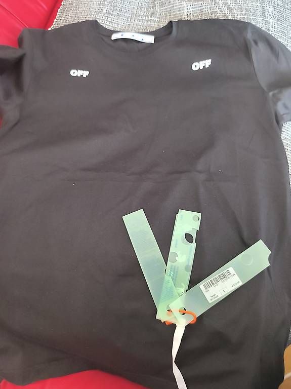 Jacken: Off White  – Gebraucht aus Frenkendorf von bor_b9cl 3