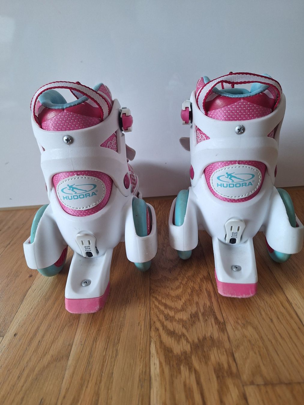Inline-Skating & Rollschuhe: Hudora Rollschuhe Gr. 30-33 – Gebraucht aus Boniswil von Olaf555 1