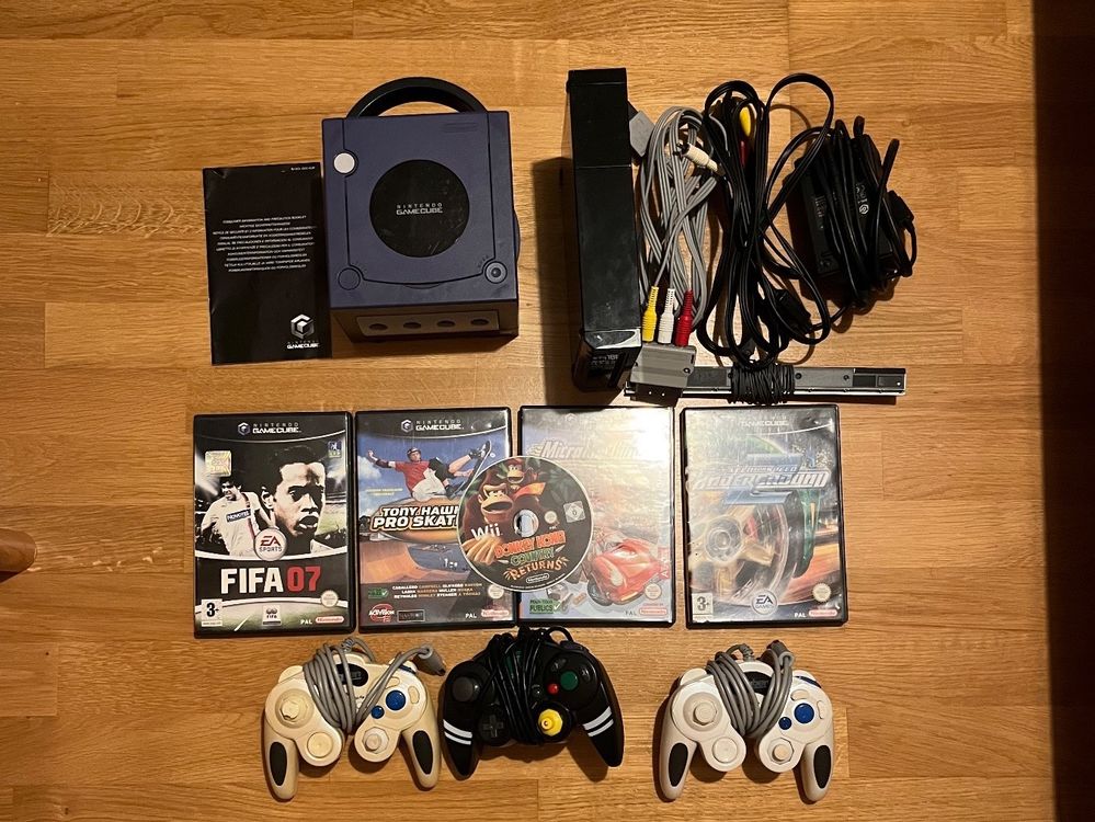 Nintendo Gamecube und Wii mit Zubehör und Spielen Kaufen auf Ricardo
