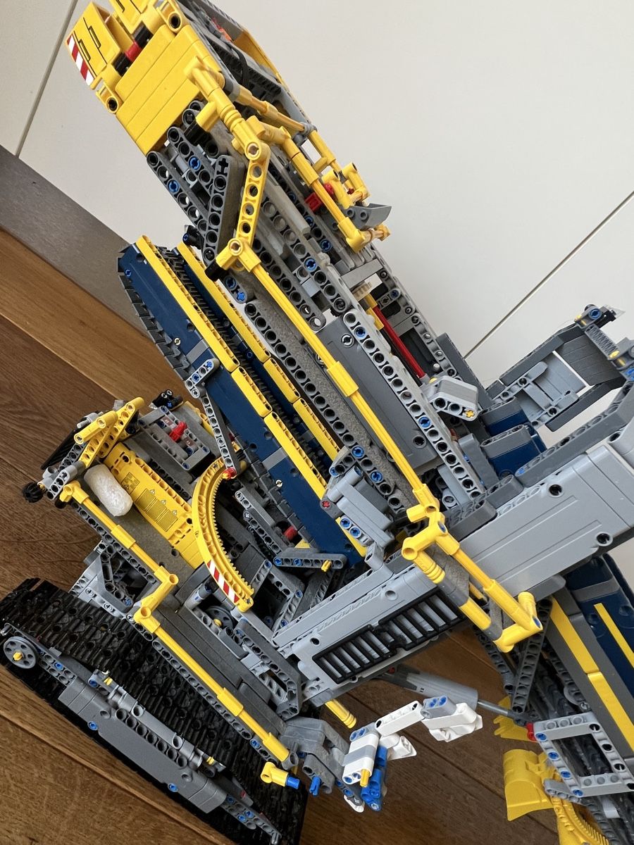 Lego Kit di costruzioni: Lego Technic Schaufelradbagger – Difettoso da Stettlen venduto da t.rentsch 2