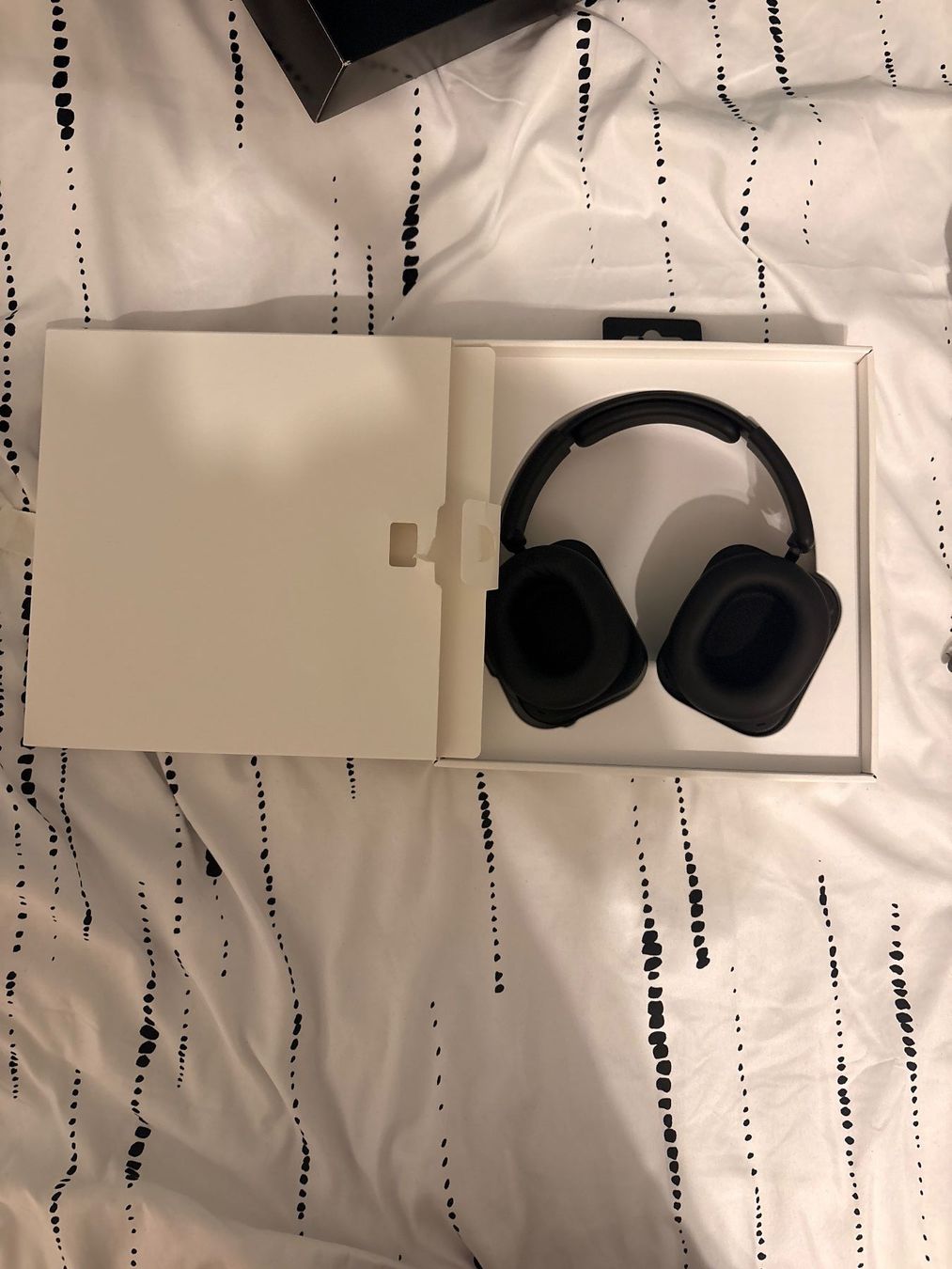 Nothing Cuffie: Kopfhörer NOTHING Headphones (a) schwarz – Usato da Dietikon venduto da Lidija0 1