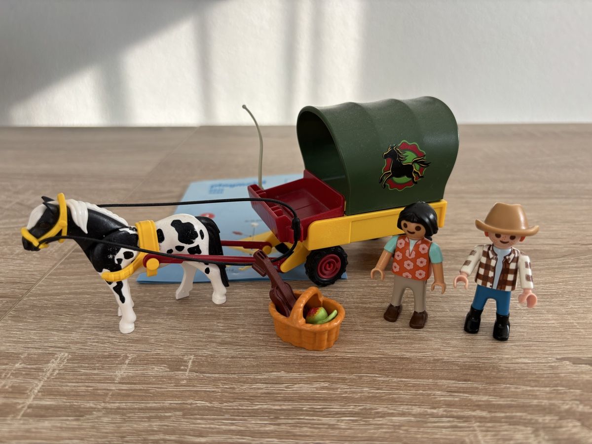 Playmobil Giocattoli: Playmobil Pferdekutsche – Usato da Ebikon venduto da Regipe