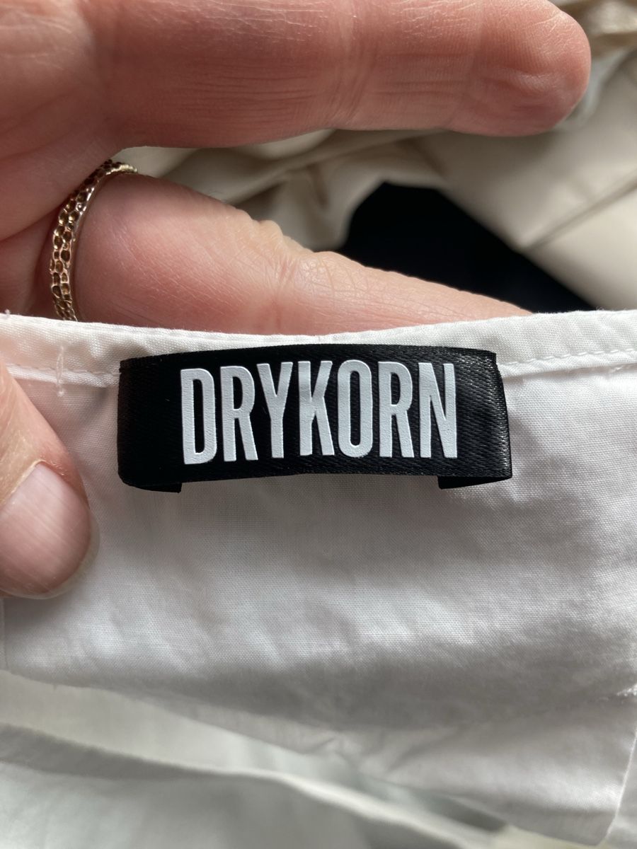 Drykorn Chemisiers: Kurzarm Bluse der Marke Drykorn, neu – Neuf (Voir description) à Binningen par kku01 2