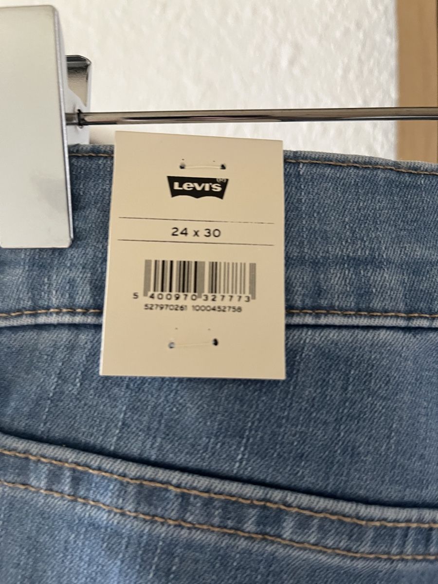 Levi's Jeans: Jean Levi's neuf, taille 24 – Nuovo e nell'imballaggio originale da Lutry venduto da tat_2zxq 3