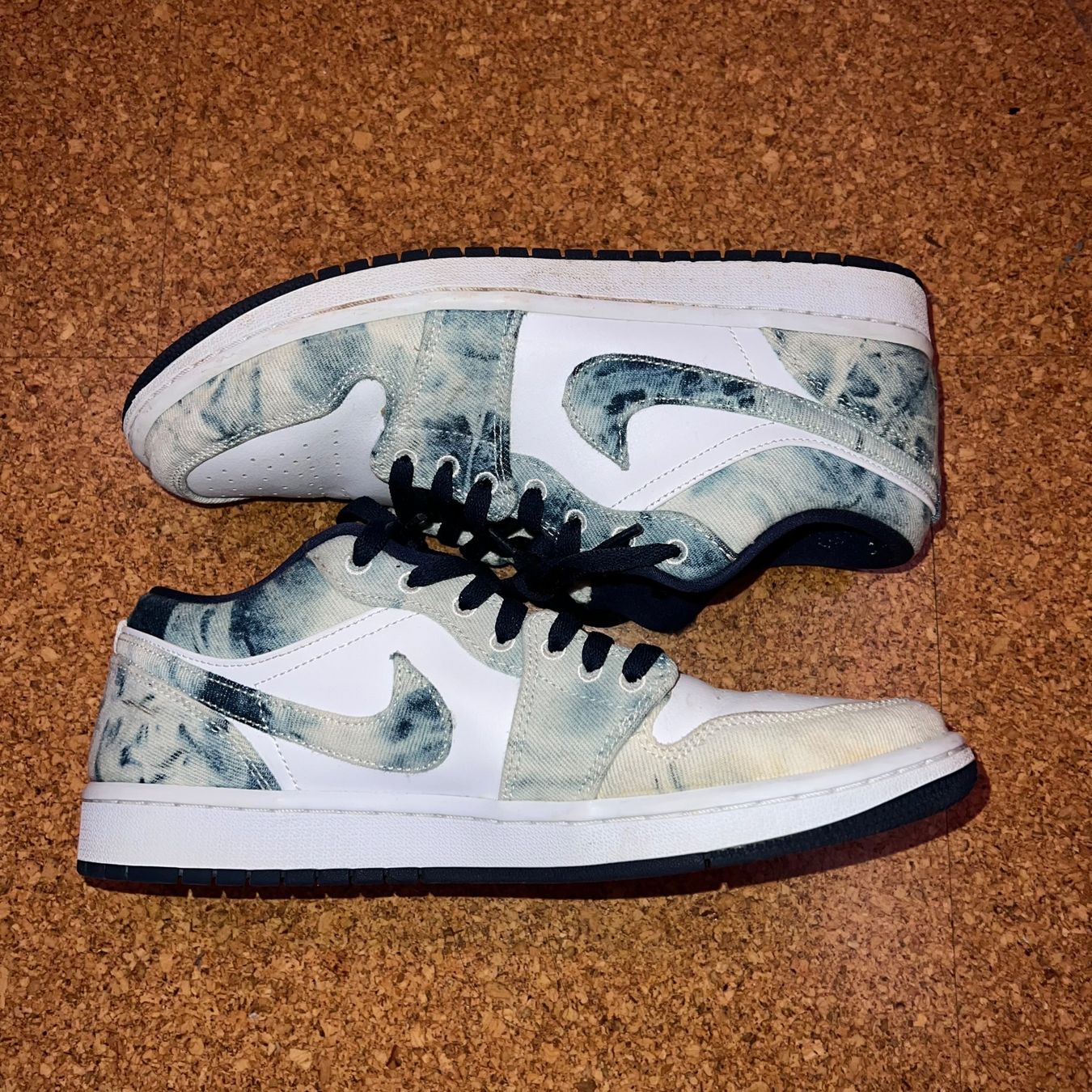 Jordan Scarpe da uomo: Jordans low washed denim – Usato da Küssnacht am Rigi venduto da CHM_1234
