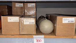 700 Posten Raureif Kugel-Kerze 120mm aus Liquidation