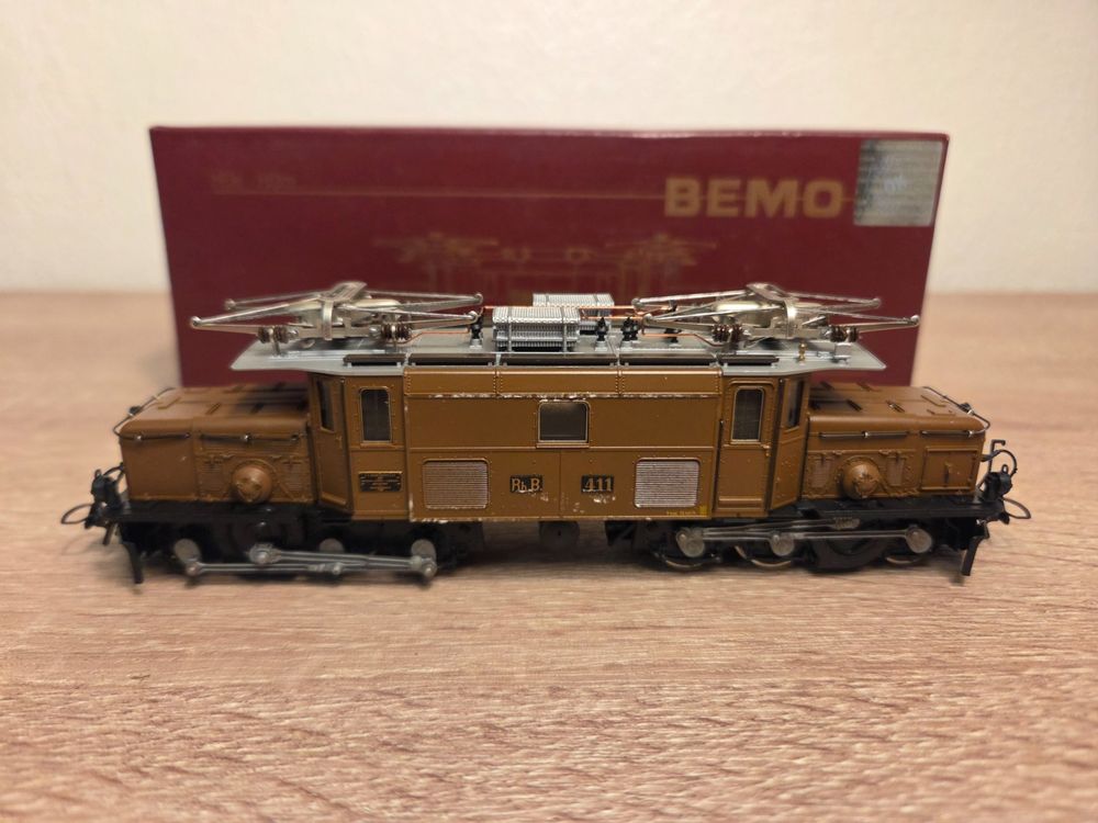 Bemo Modelleisenbahnen: Bemo 1255 121 E-Lok Krokodil 411 RhB H0m – Gebraucht aus St-Aubin-Sauges von Lo_Go 1