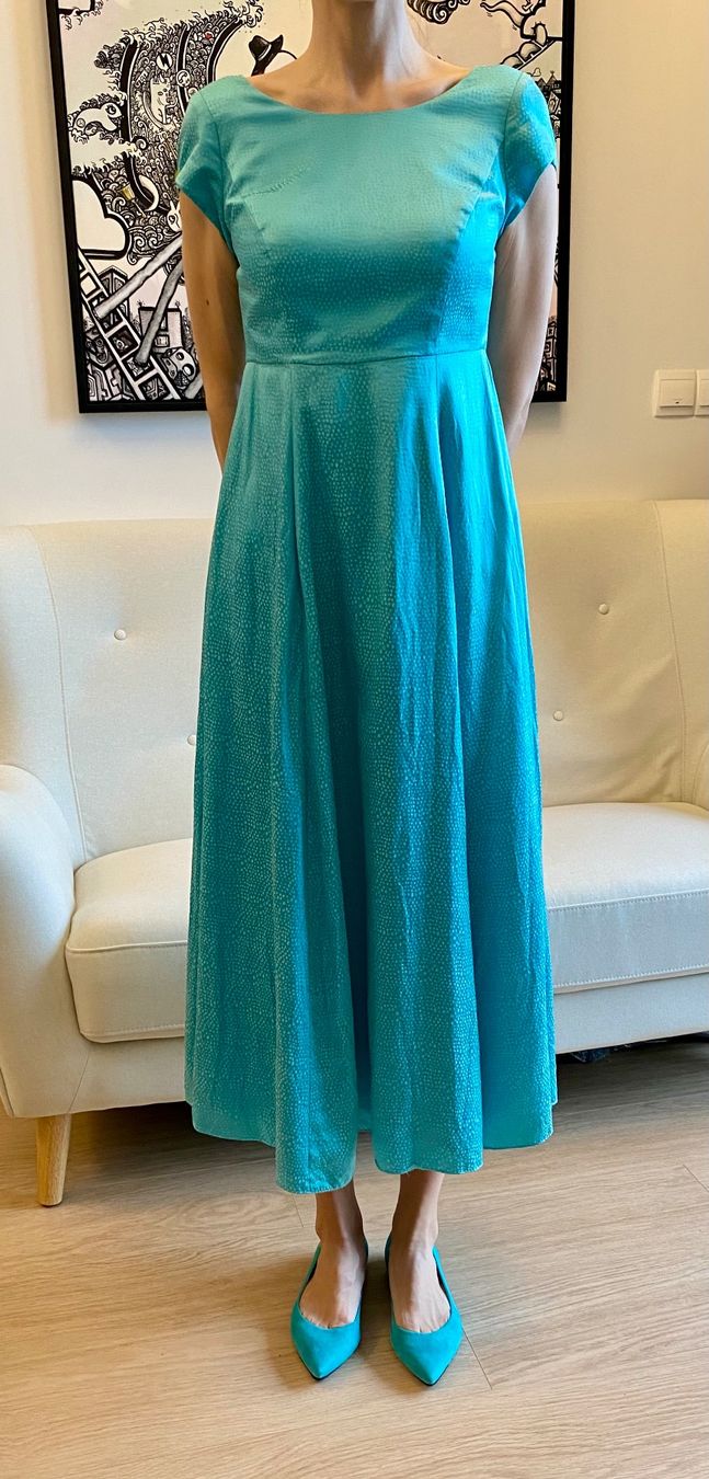Vestiti: Seidenkleid (massgeschneidert) – Usato da Zug venduto da MOrg01 2