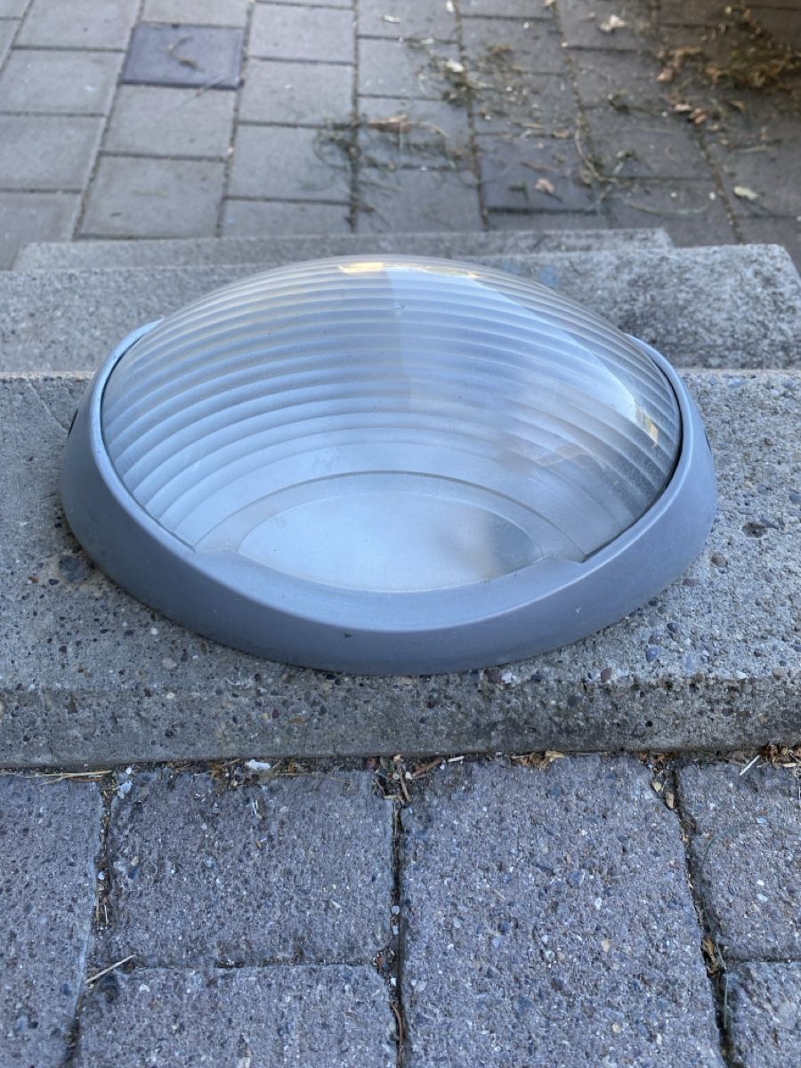 Lampadari & plafoniere: Aussenleuchte Deckenleuchte IP55 / 75W / 230VAC – Usato da Riedt b. Erlen venduto da Darksilver 2