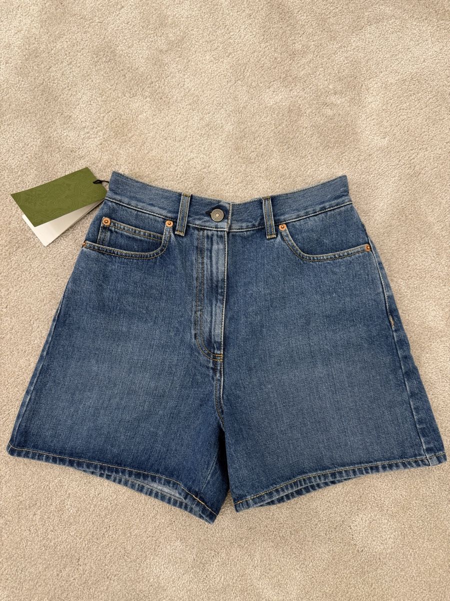 Gucci Jeans: Gucci shorts new – Nuovo e nell'imballaggio originale da Paradiso venduto da apf_mh9c