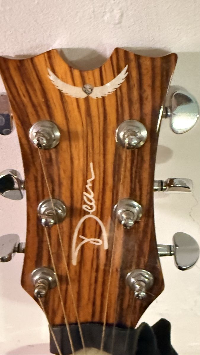 Strumenti musicali: Gitarre – Nuovo (secondo la descrizione) da Leutwil venduto da vik_m7dd 3