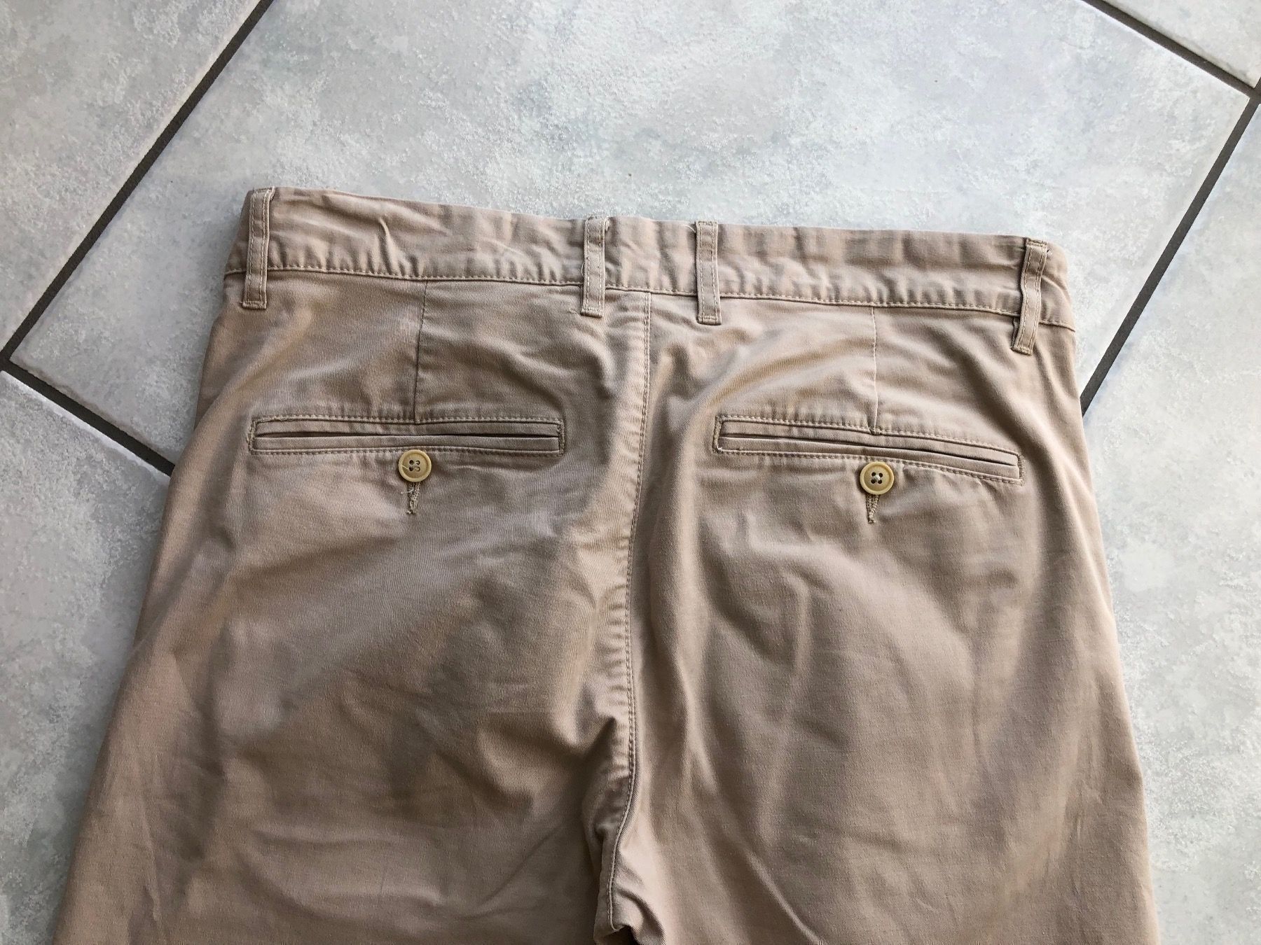 H&M Pantaloni: Beige Hose L.O.G.G. / M/ 32 – Nuovo (secondo la descrizione) da Hendschiken venduto da Urania 7