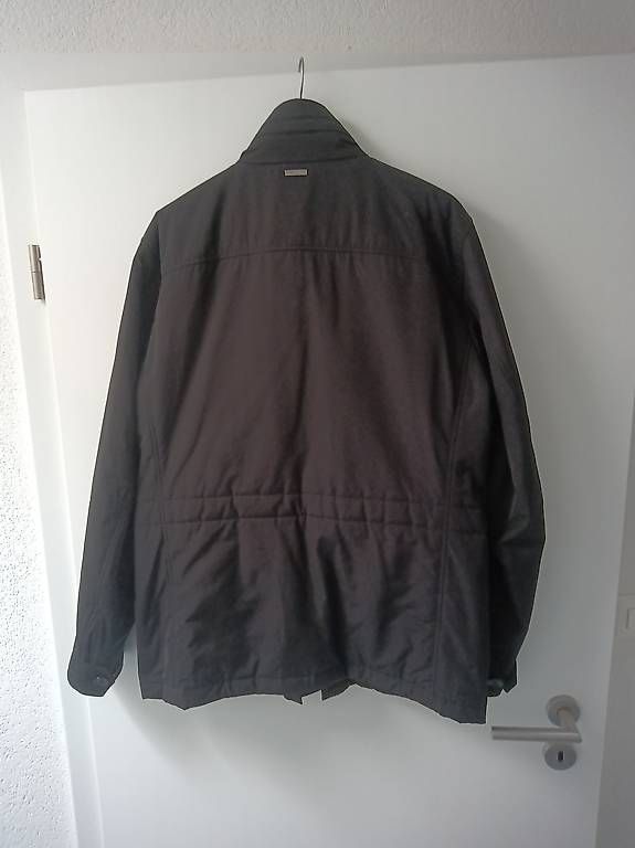 Giacche: Winterjacke Hugo Boss – Usato da Kaisten venduto da Fdennis 1
