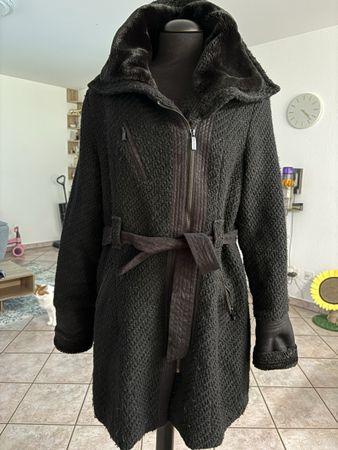 Cappotto Morgan nero con cintura taglia 44 usato