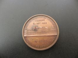 Medaille Collége Municipal de Neuchâtel inauguré 1868