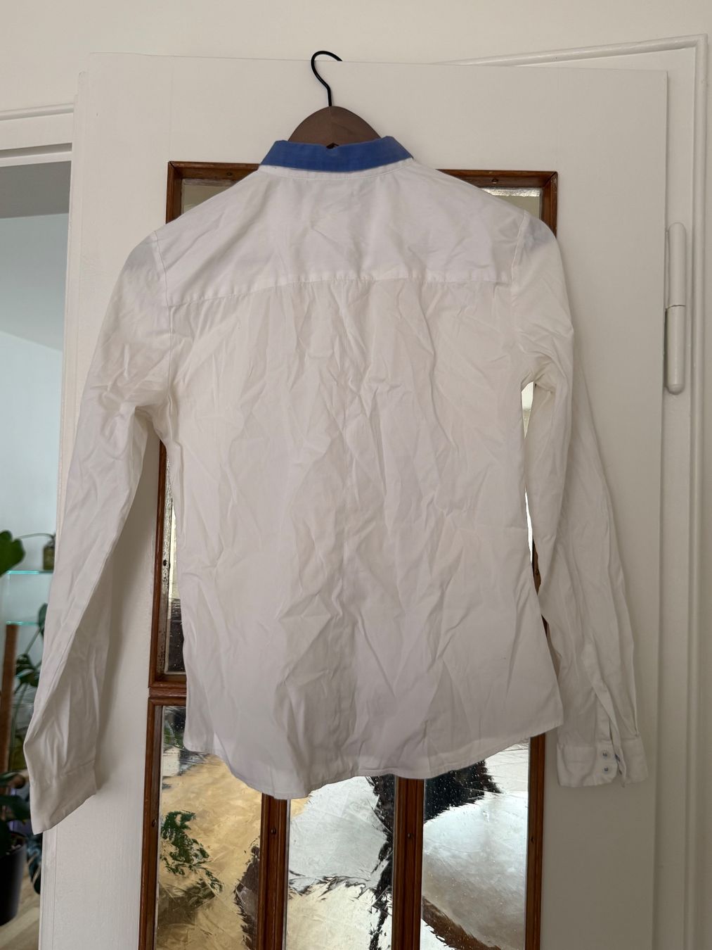 Zara Blusen: Bluse, weiss-blau, Zara, Grösse M – Gebraucht aus Luzern von mic_fdf2 2