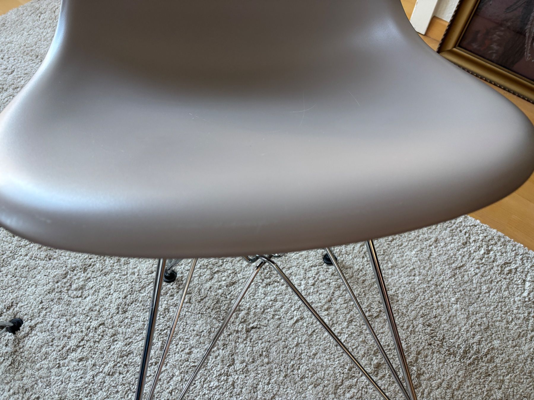 Vitra Sedie: 2 Vitra - Eames Plastic Side Chair DSR, mit Kratzern – Usato da Luzern venduto da SMOOS 5