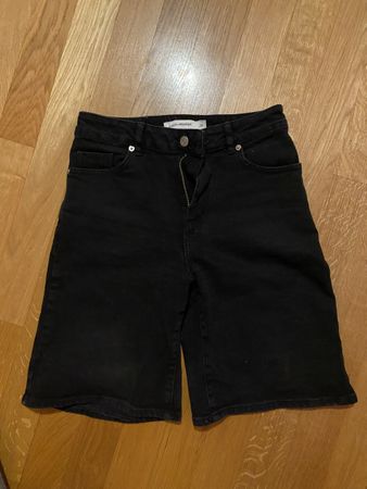Short jeans noir Carin Wester taille 36