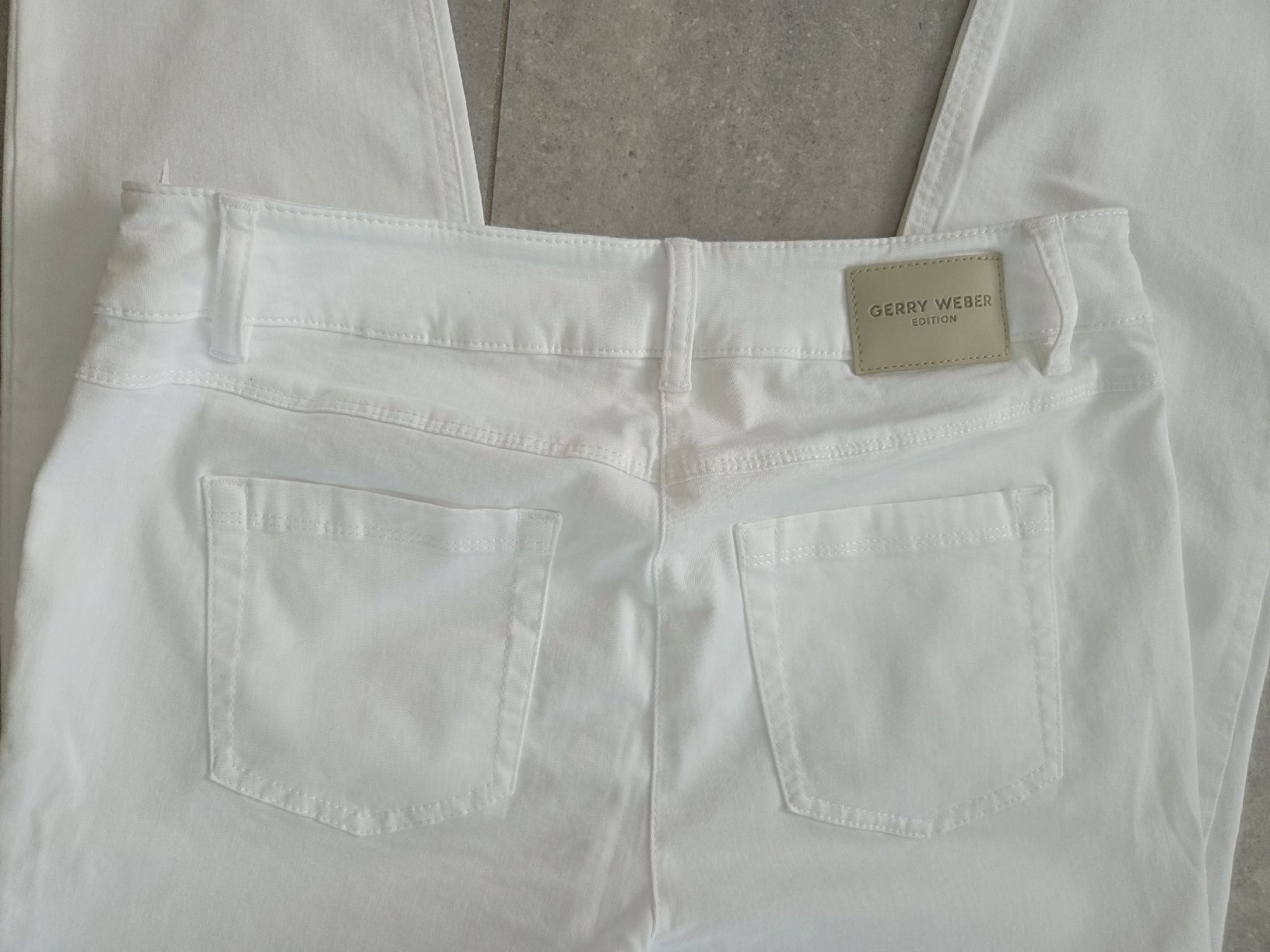 Gerry Weber Pantaloni: schöne Hose, Gerry Weber – Nuovo (secondo la descrizione) da Wiesendangen venduto da Sinhuk 3