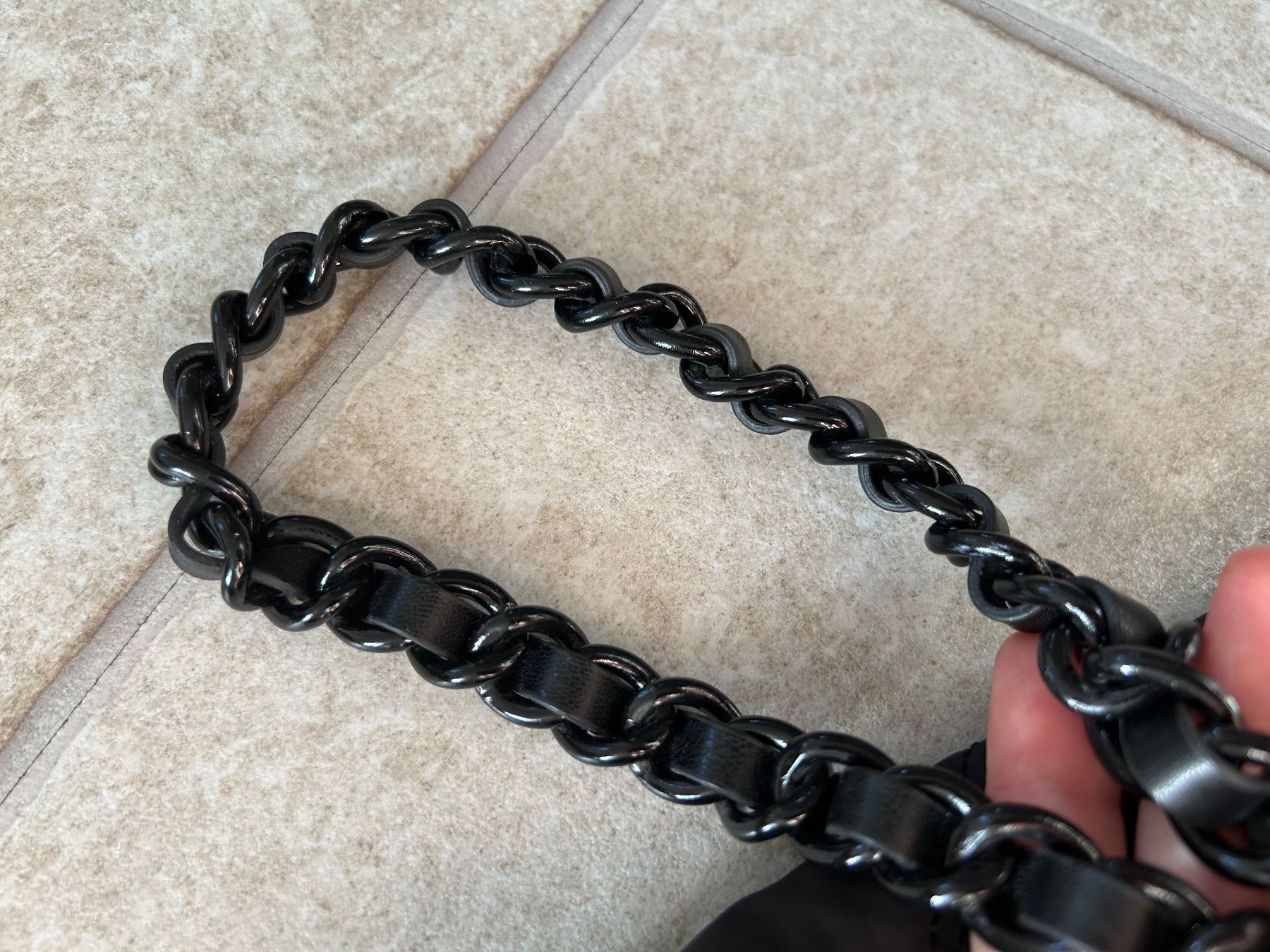 Borse da donna: Sac Mango noir très bon état – Usato da Courroux venduto da Yermakova 3