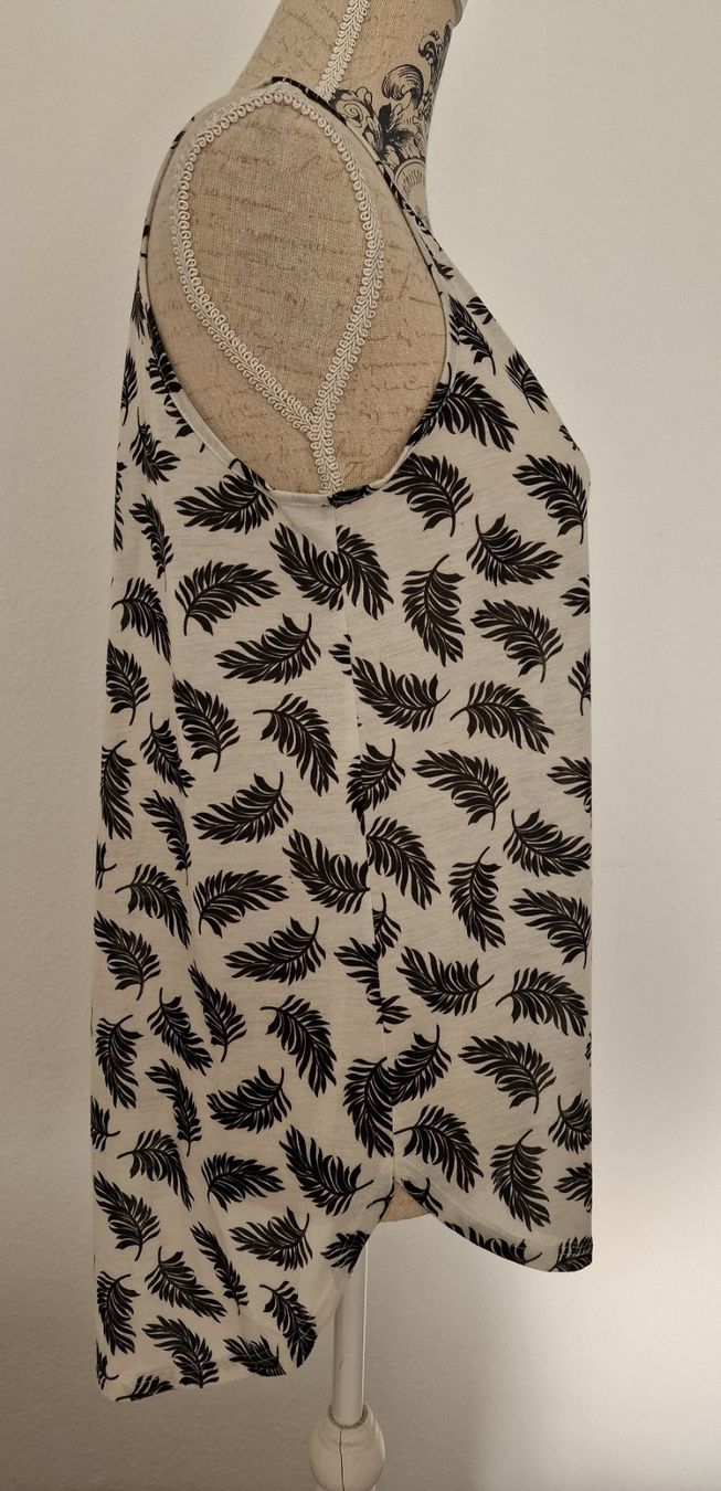 H&M Top: H&M | Gemustertes Top – Usato da Basel venduto da Lemonn 1