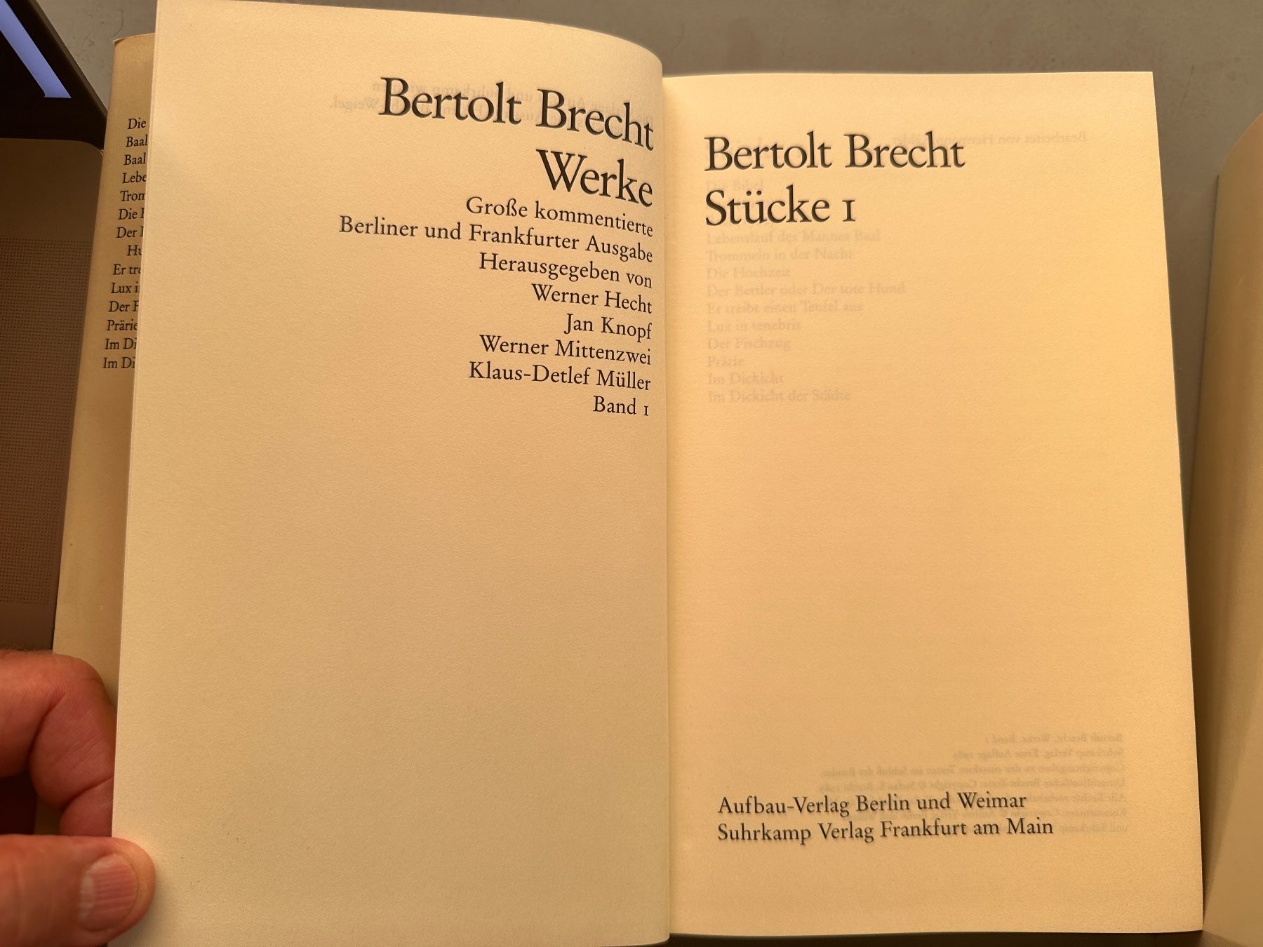 Bücher: Bertolt Brecht: Stücke 1-10 in elf Bänden. – Gebraucht aus Zürich von allp 3
