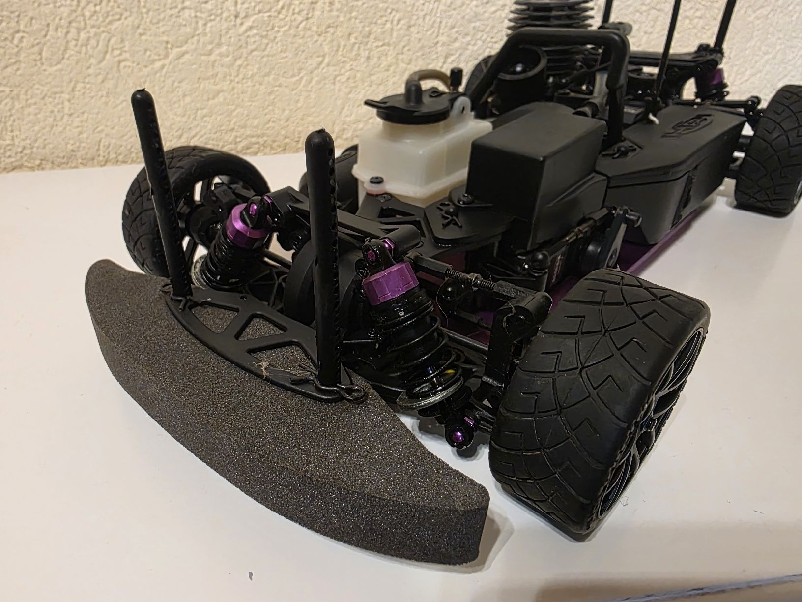 RC Kits de montage: RC Verbrenner Modellauto – D'occasion à Netstal par PRIMISU 1