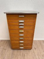 Vintage Schubladenschrank mit 10 Fächern und Metallabdeckung