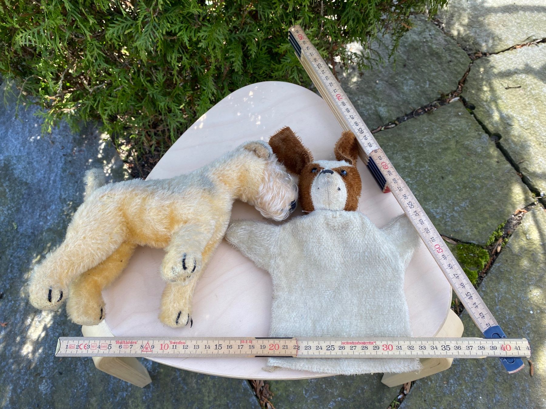 Giocattoli: antiker Terrier und Handpuppen-Hund – Usato da Feldbach venduto da Olive1 9