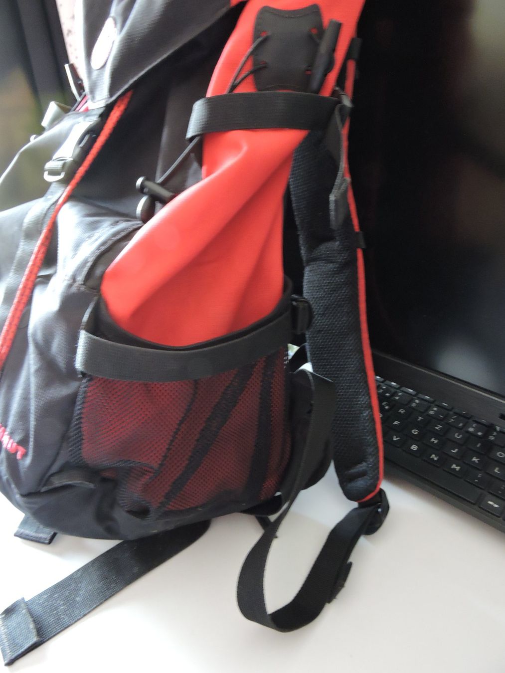 Mammut Sacs à dos: Mammut Wanderrucksack mit Schutzhülle – D'occasion à Hauptwil par Borusse01 3