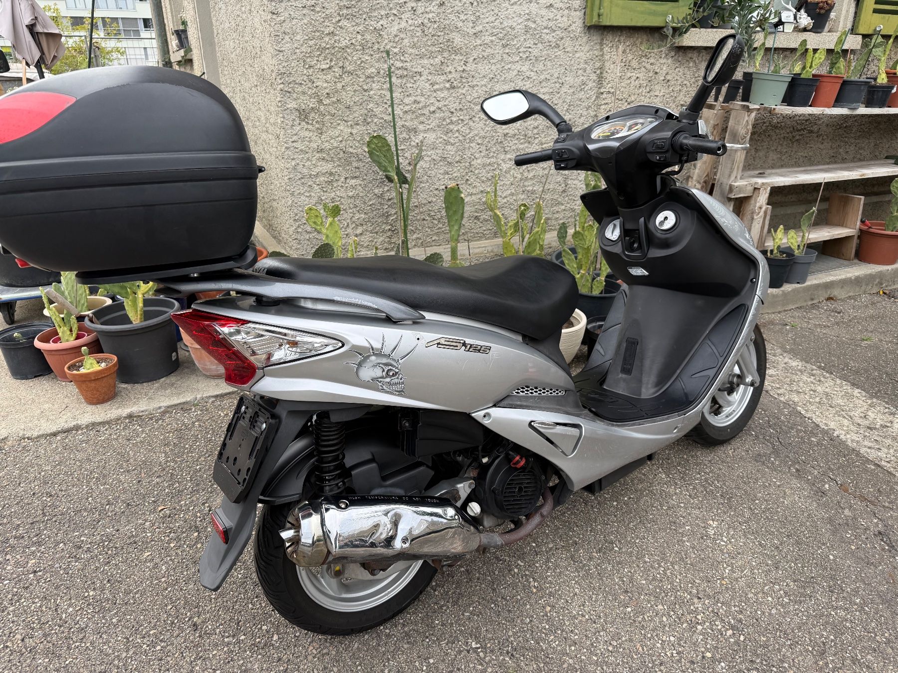 Sym Scooters: SYM VS 125ccm Roller – D'occasion à Aarburg par Ricardoabverkauf 5