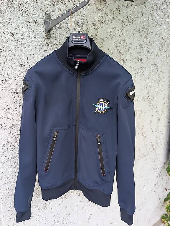 Vestes: Blauer Easy Man Pro - Softshell-Motorradjacke - MV Agusta – D'occasion à Kreuzlingen par adr_6nm2