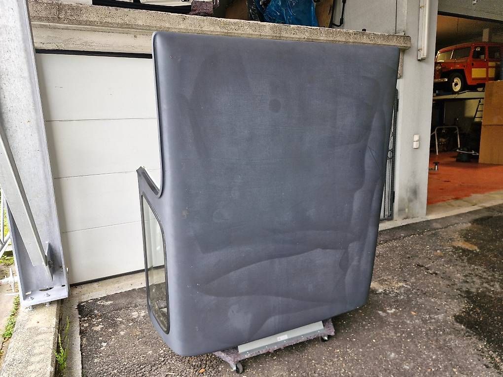 Tutti pezzi di ricambio auto: Hardtop AMC CJ-7 – Usato da Bergdietikon venduto da Calonder_Parts_GmbH 2