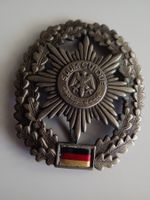 Abzeichen aus Metall  Format 4,5 x 5 cm