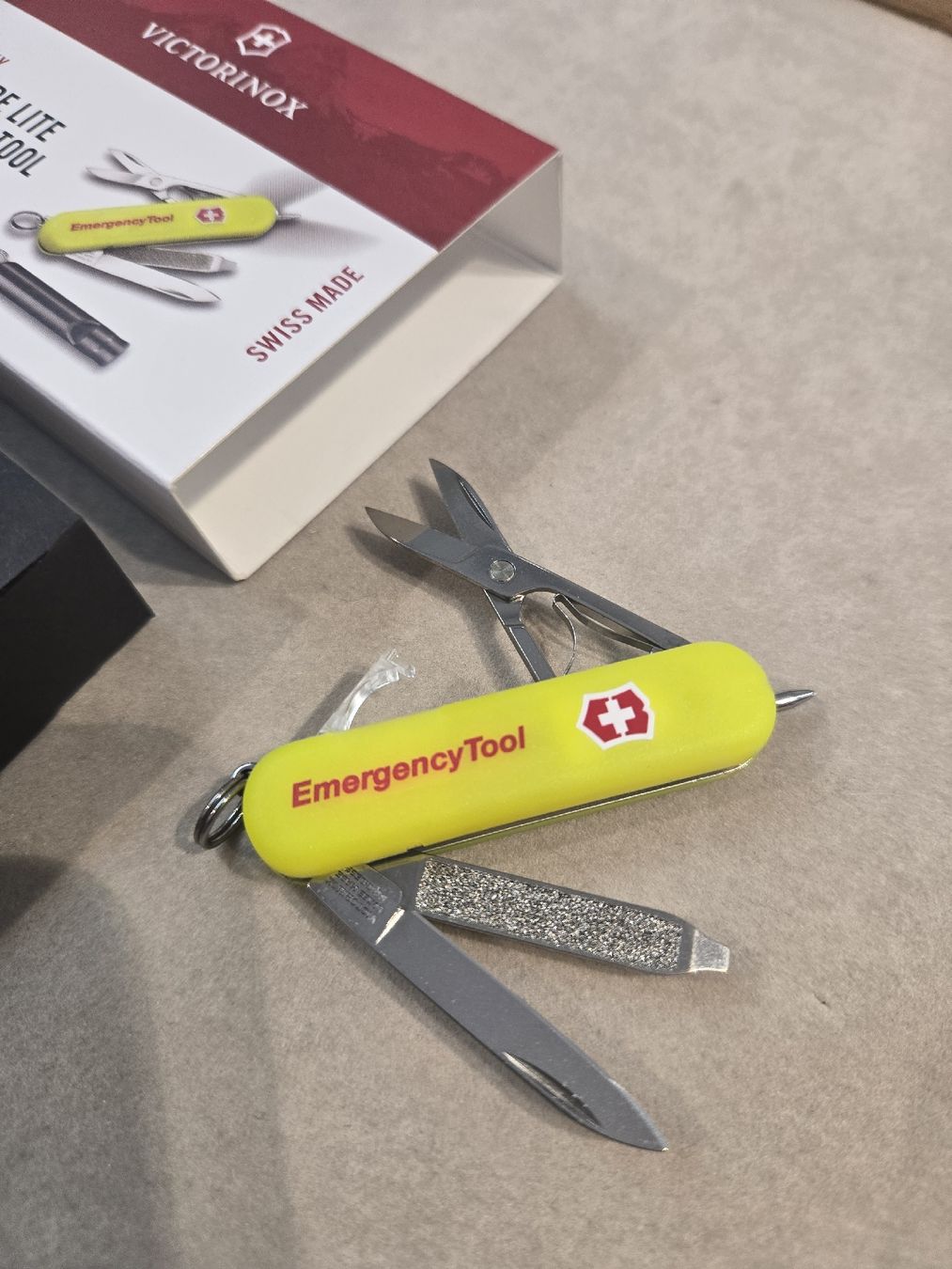 Victorinox Taschenmesser: Signature Lite Emergency Tool – Neu (gemäss Beschreibung) aus Luzern von Nini_862 1