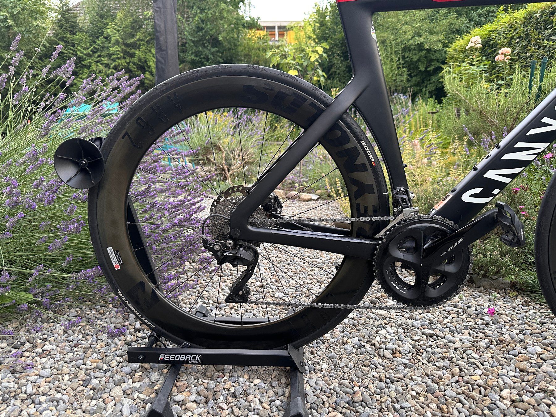 Canyon Vélos: Canyon Aeroad CF SL 7 Disc 2022 - Grösse L - Shimano 105 – D'occasion à Bern par fab_gjd2 4