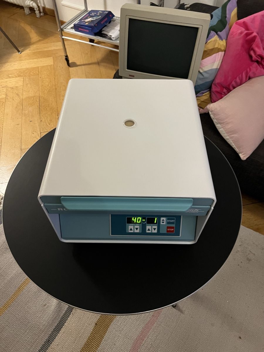 Hettich Tutte le macchine: Rotofix 32 Zentrifuge – Usato da Biel/Bienne venduto da Camillep95 1