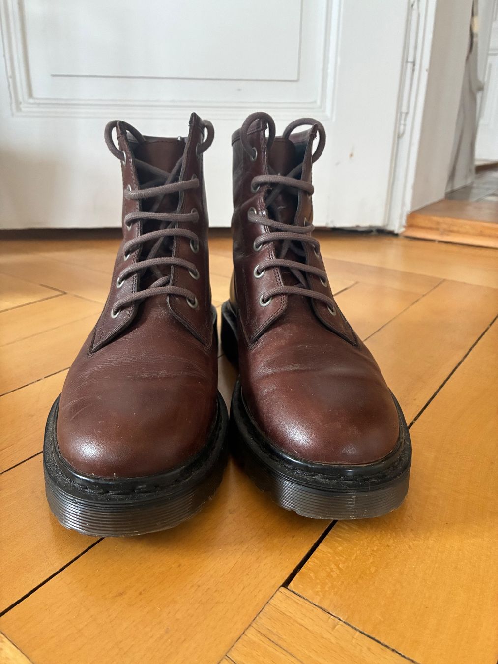 Apc Chaussures femmes: A.P.C Stiefel Gr. 39 – D'occasion à Fribourg par waves55