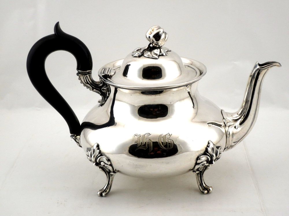 VERY RARE Théière Christofle en métal argenté Art