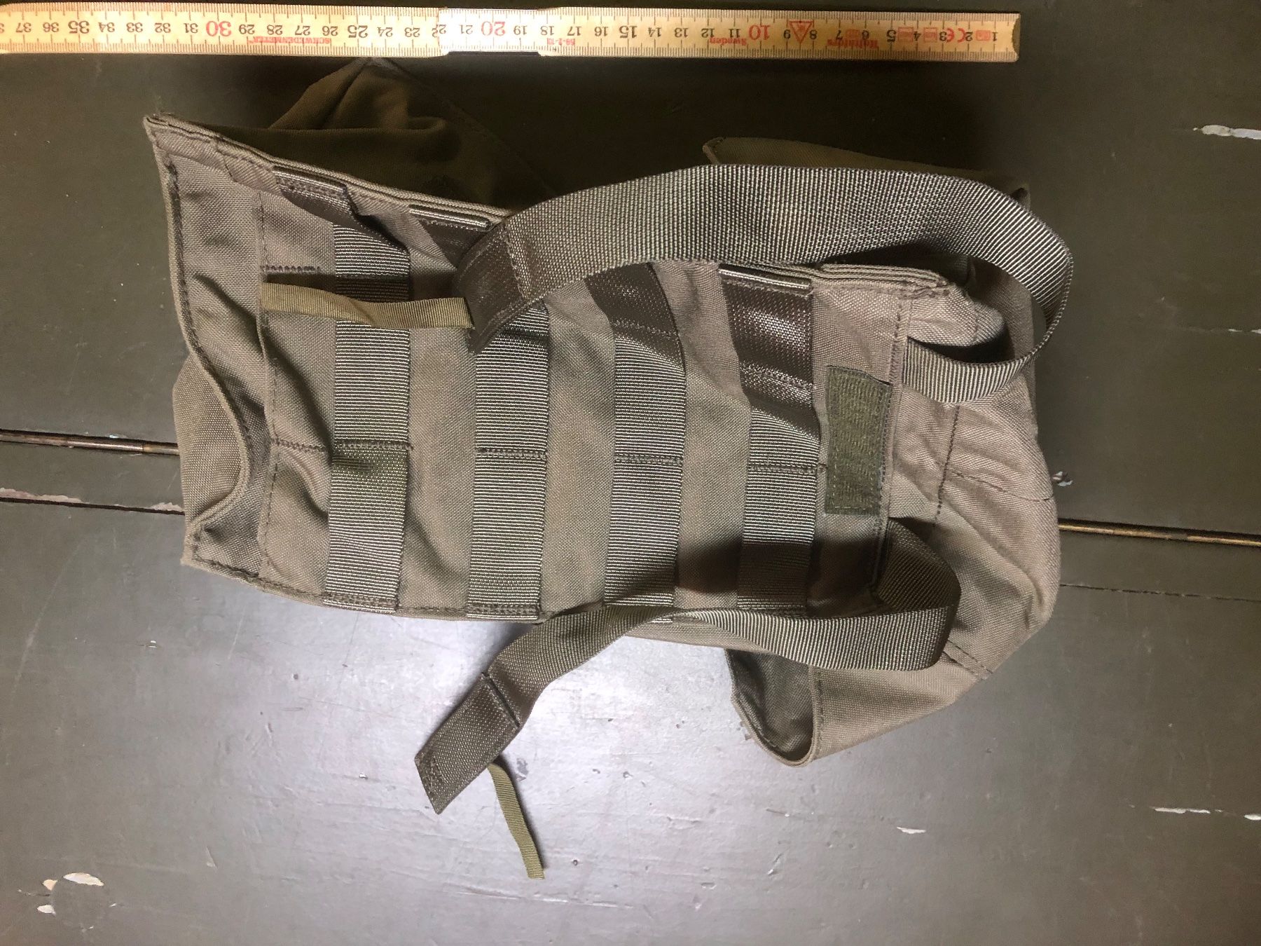Schweizer Armee Borse: Schweizer Armee MBAS Gasmaskentasche Armeetasche GT Weste – Usato da Madiswil venduto da TEMISO 2