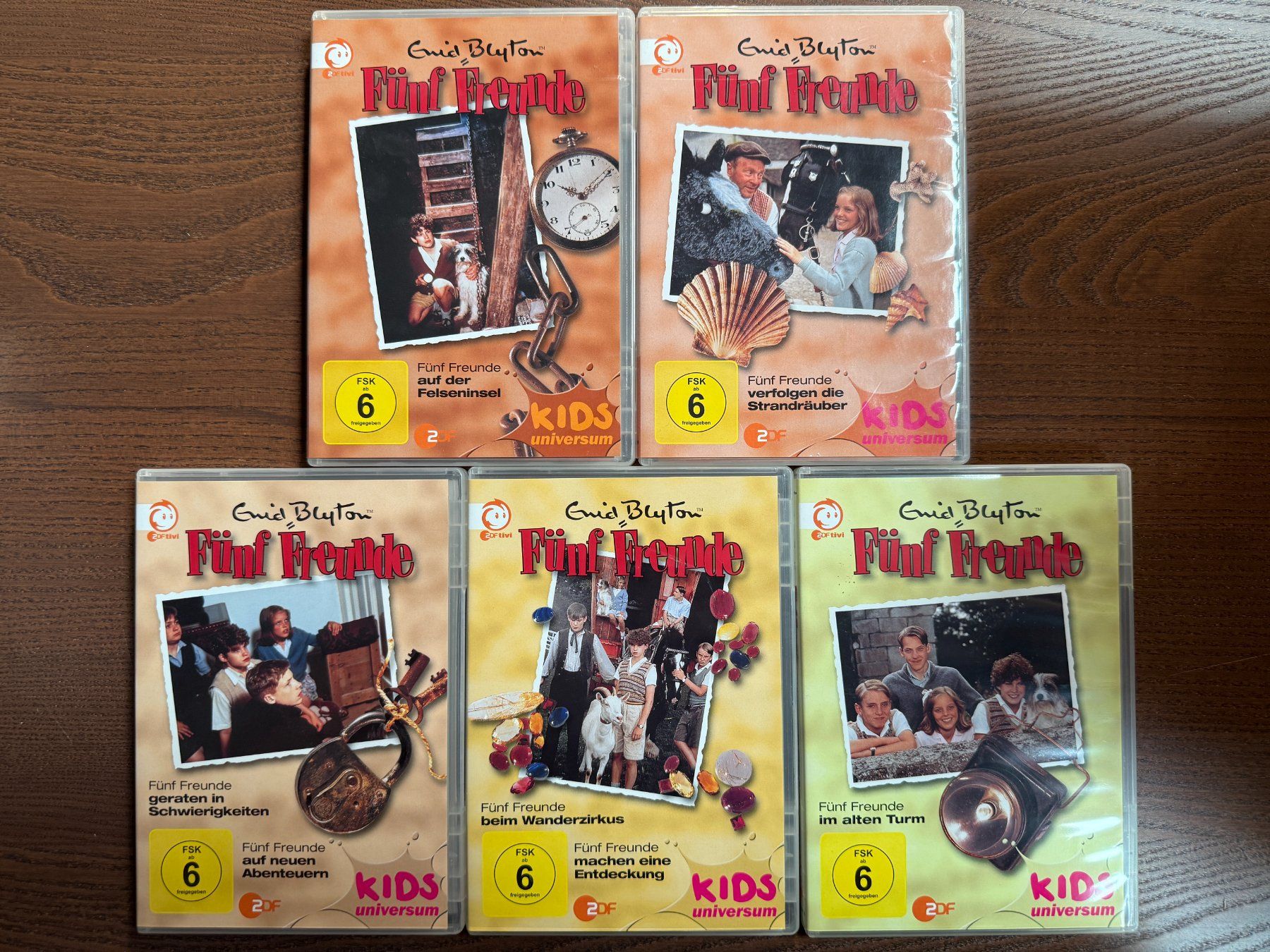 Tutti i DVDs: Fünf Freunde - Fan Edition Box – Usato da Zürich venduto da FilmFreunde 2